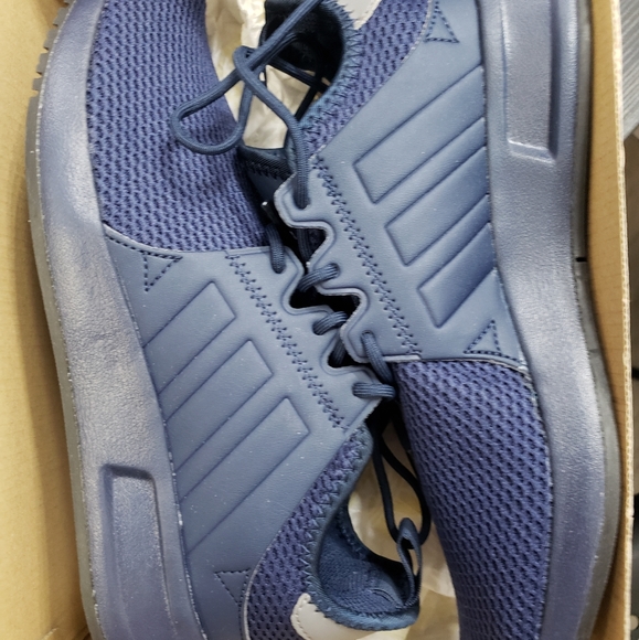 Shoes - Picture 2 of 4